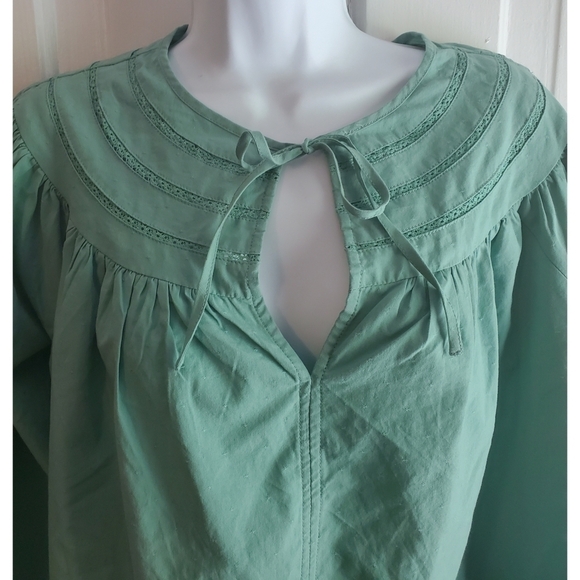 NEW Universal Thread Balloon Long Sleeve Tie Front Blouse - Picture 5 of 13